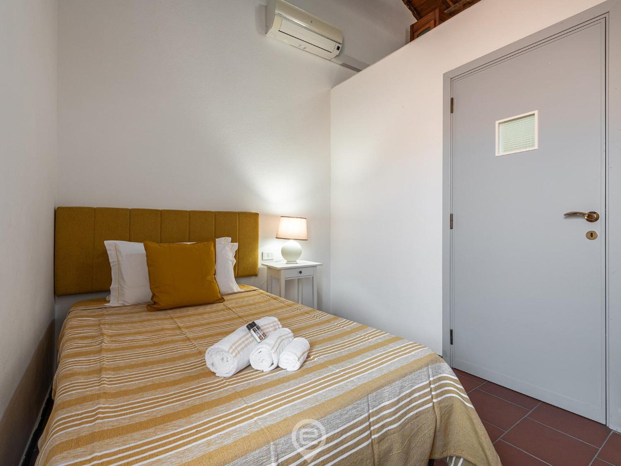View Apartamento *